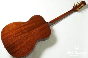 Model OM. Sitka Spruce/African Mahogany